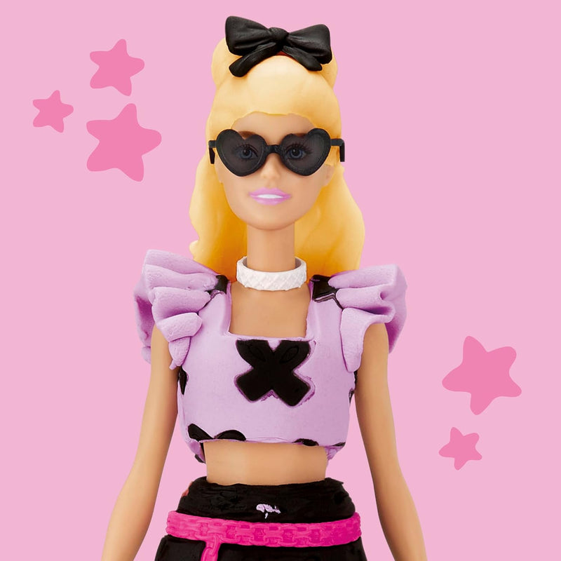 Play-Doh Barbie Designer Fashion Show Set, Make Doll Clothes with 21 Accessories & Modeling Compound, Kids Arts & Crafts for Girls & Boys, Ages 5+