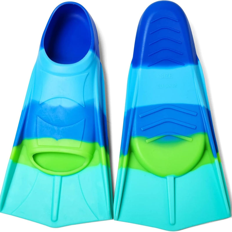 Kids Swim Fins Youth Short Blade Swimming Training Flippers | Snorkeling Diving Travel Size Fins for Children Girls Boys Beginners,Lap Swimming,Comfortable Silicone Flippers with Mesh Bag