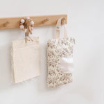 Quilted Baby Wipe Holder Floral Wipe Pouch Portable Hanging Wet Wipes Bag for Stroller, Travel