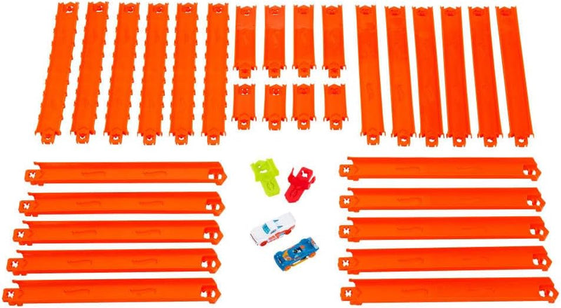Hot Wheels Track Creator 2-Car Deluxe Pack with Speed Snap Track, 25ft, 1:64 scale die-cast toy vehicles