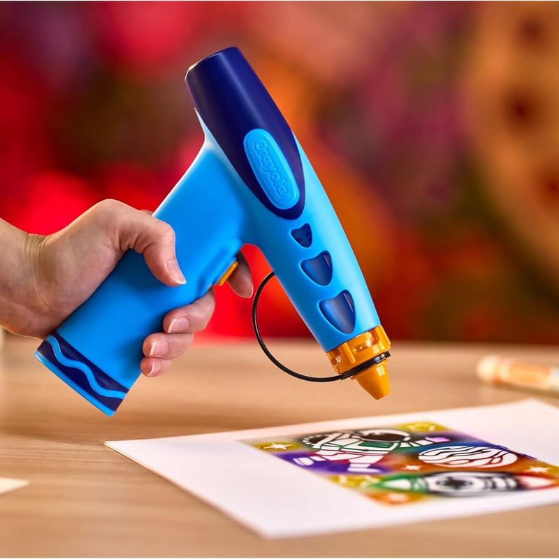 Crayola Marker Airbrush Spray Art Kit, Battery-Powered Sprayer with 8 Washable Markers & 5 Stencils, DIY Craft Set, Ages 6+