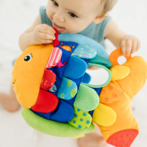 Melissa & Doug K's Kids Flip Fish Stuffed Animal and Baby Mirror for Tummy Time and Sensory Play, Soft and Safe for Infants 0-9 Months