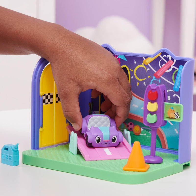 Gabby's Dollhouse, Carlita Purr-ific Play Room with Carlita Toy Car, Accessories, Furniture and Dollhouse Deliveries, Kids Toys for Ages 3 and up