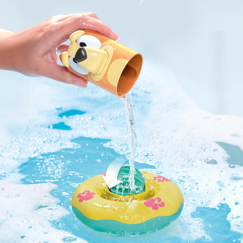 TOMY Toomies Splash & Float Bingo and Bluey Water Toys - 2-in-1 Toddler Bath & Pool Play Set with Pour Cups & Water Wheels