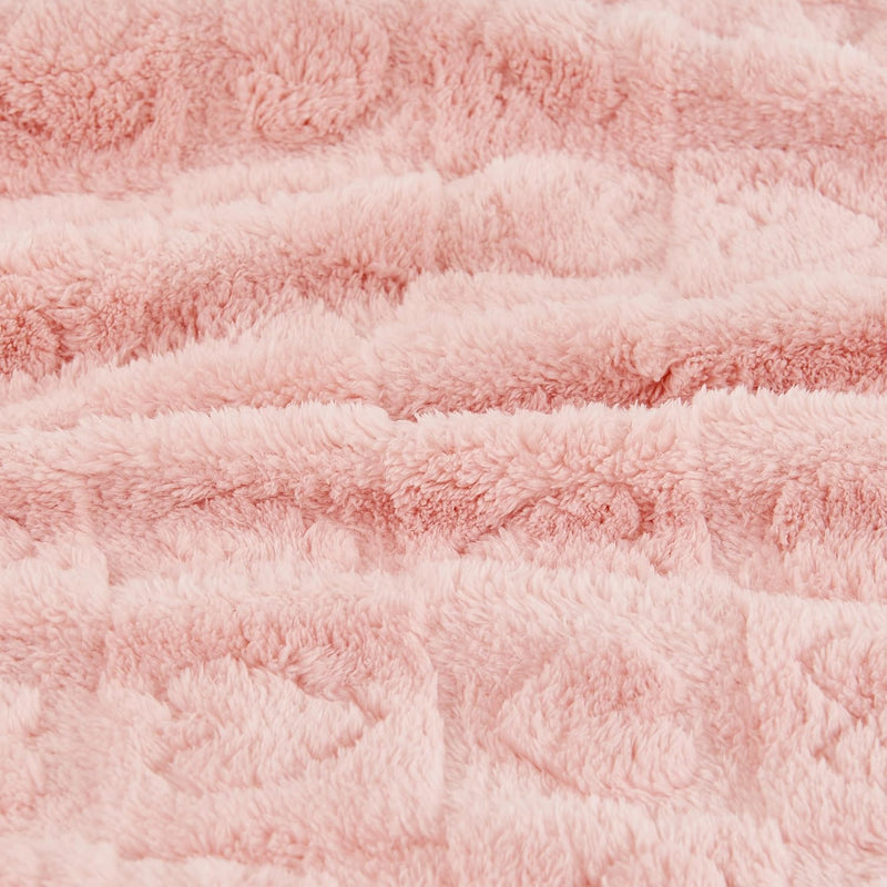 Yurhap Heart Baby Blanket, Love Plush Fleece Baby Blankets for Girls Boys | Soft Sherpa Baby Girl Blanket for Infant Toddler Newborn Gift, Fluffy Baby Essentials, For Crib Stroller, 30"x40", Light Pink