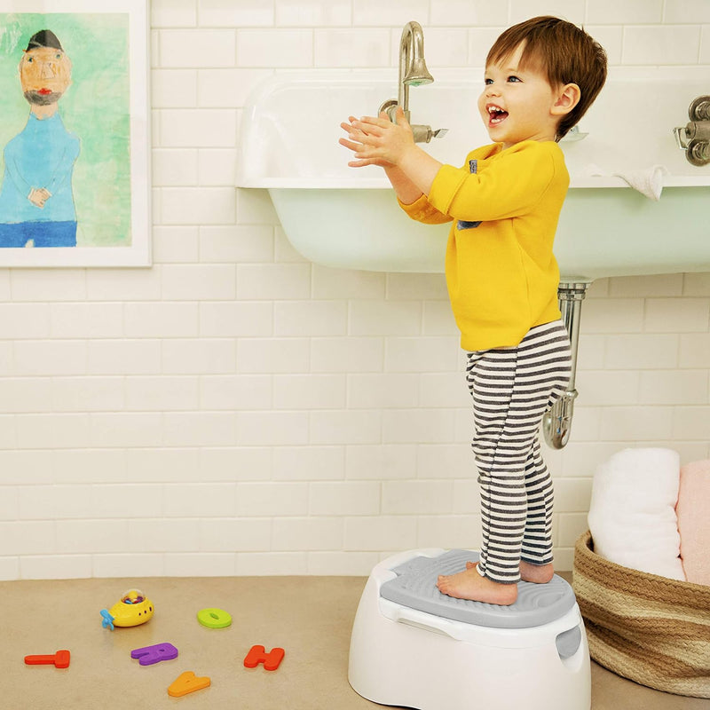 Munchkin Arm & Hammer Multi-Stage 3-in-1 Potty, Grey