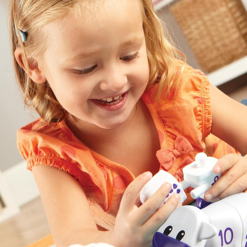 Learning Resources Snap-n-Learn Counting Cows Farm Toy Set for Toddlers, Preschoolers and Pre K Activities
