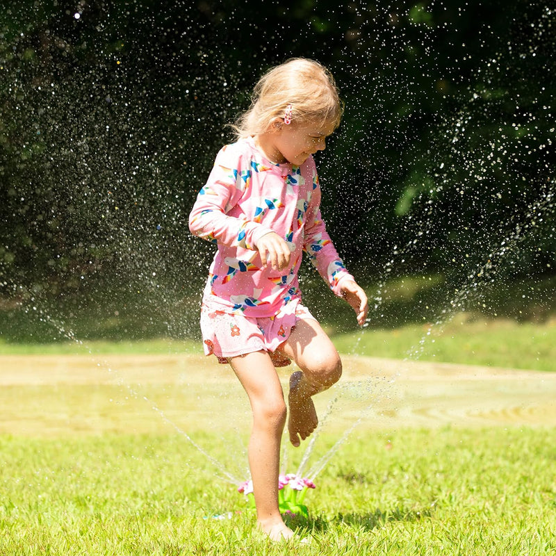Melissa & Doug Sunny Patch Pretty Petals Flower Sprinkler Toy for Kids Outdoor Water Play