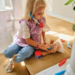 Melissa & Doug Examine and Treat Pet Vet Play Set, 24-Piece Animal Doctor Playset with Dog & Cat Plushies