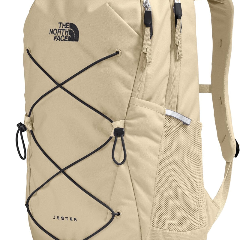The North Face Women's Jester Everyday Laptop Backpack - Commuter Travel Bag, Laptop Sleeve, Water-Repellent, Gravel/TNF Black, One Size