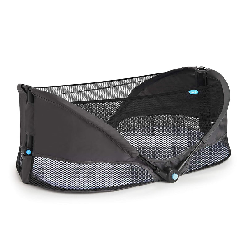 Munchkin Brica Baby Travel Pod, Infant and Baby Travel Essential for Flying and Car Travelling, Easy Setup, Portable, Grey